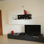 Apartament Da Rocha/1ª Linha2 *