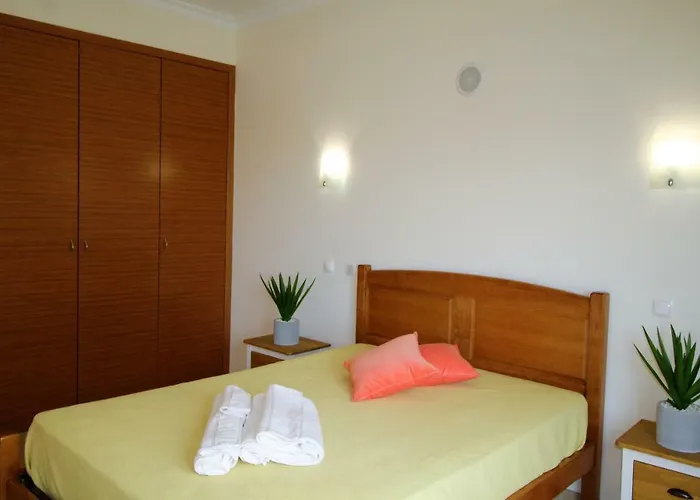 Da Rocha/1ª Linha2 * Portimão