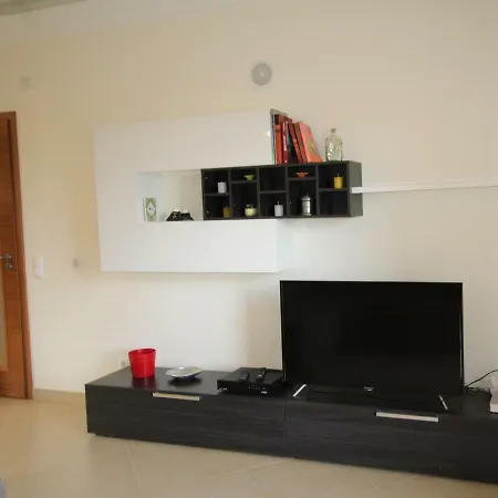 Apartmán Da Rocha/1ª Linha2 *